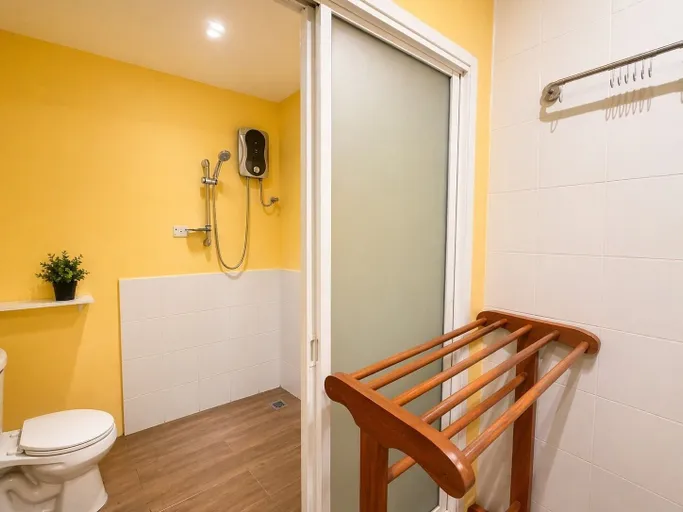 Private shower room at Au Bon Hostel